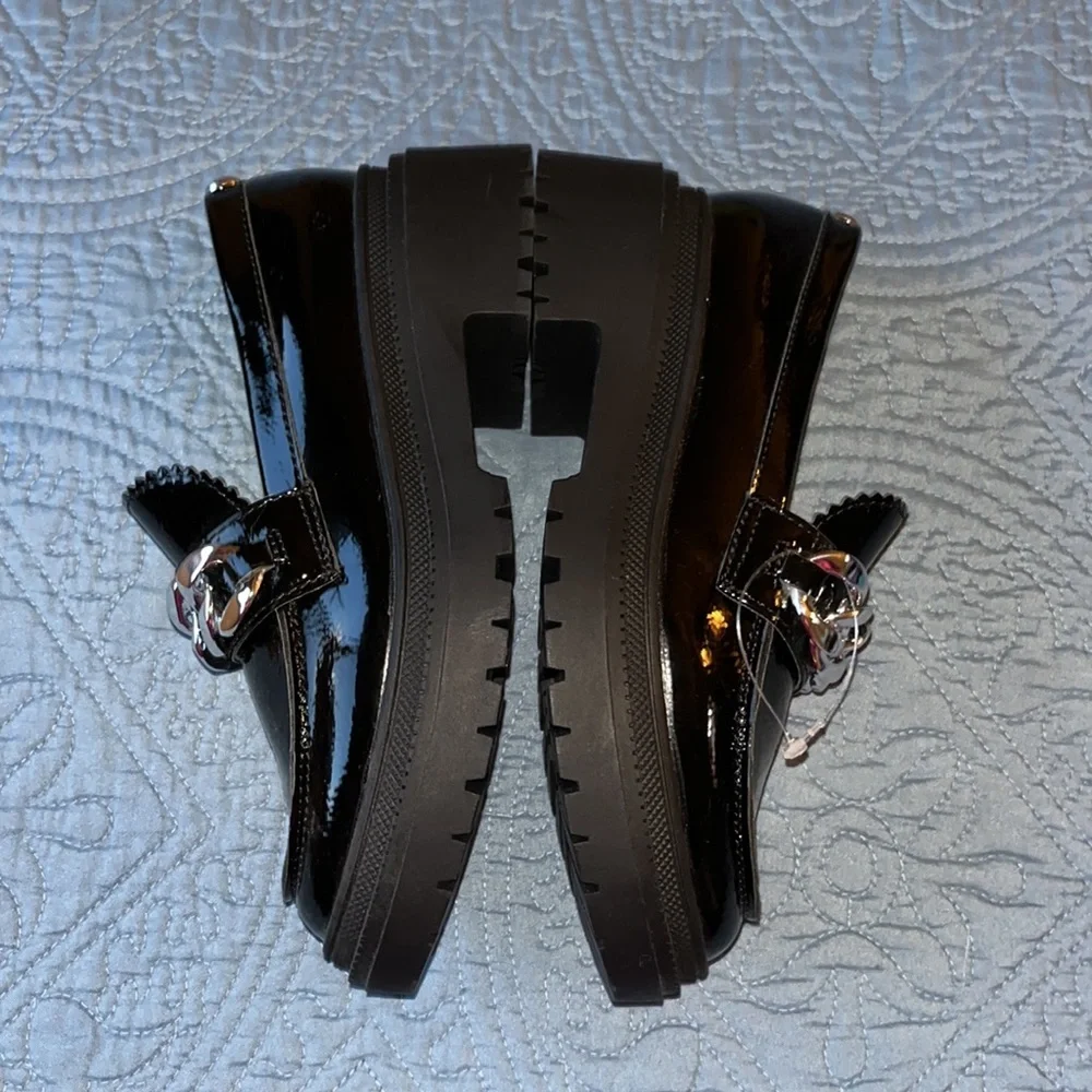 NWOT Vince‎ Camuto Dakota Loafer - Kids'